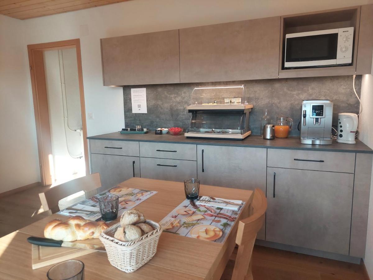 B&B La Ferme De Pouillerel La Chaux De Fonds Eksteriør bilde
