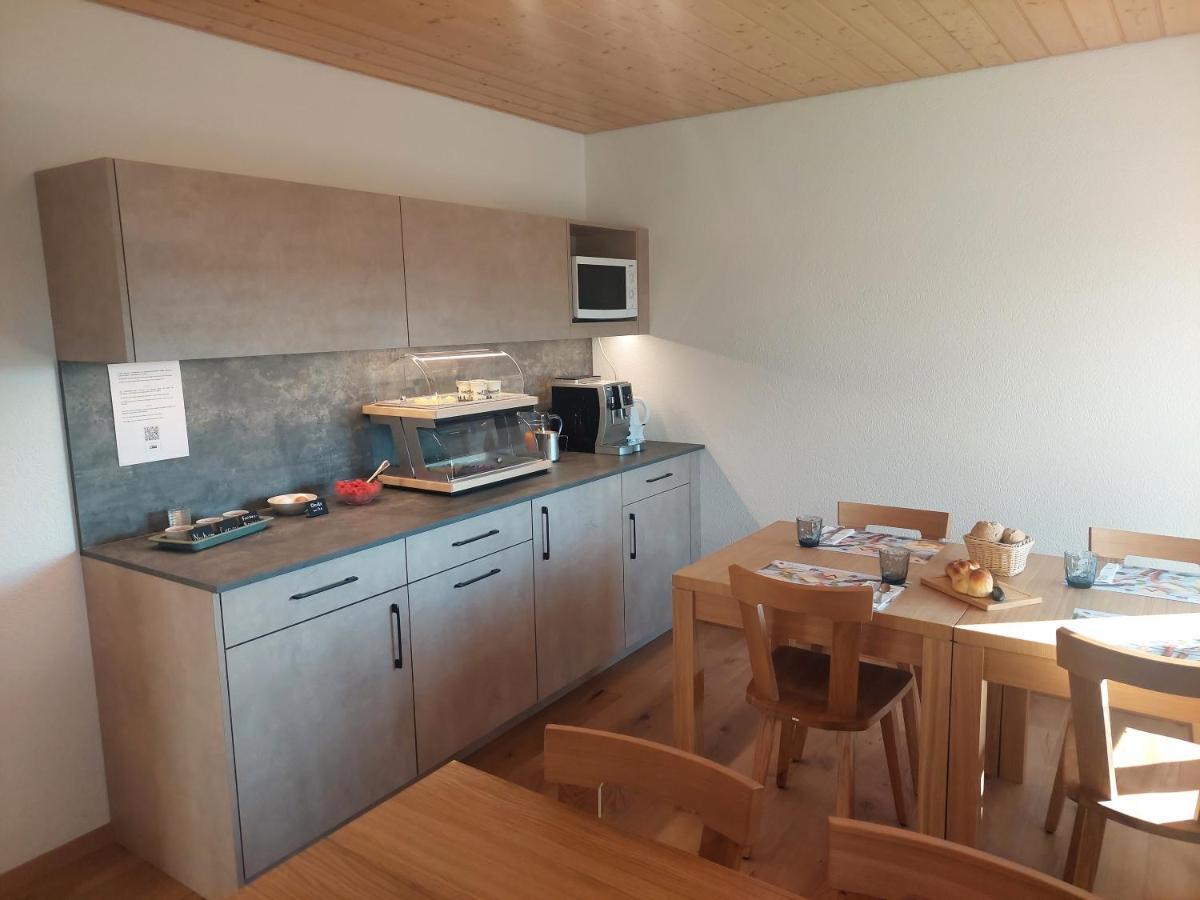 B&B La Ferme De Pouillerel La Chaux De Fonds Eksteriør bilde