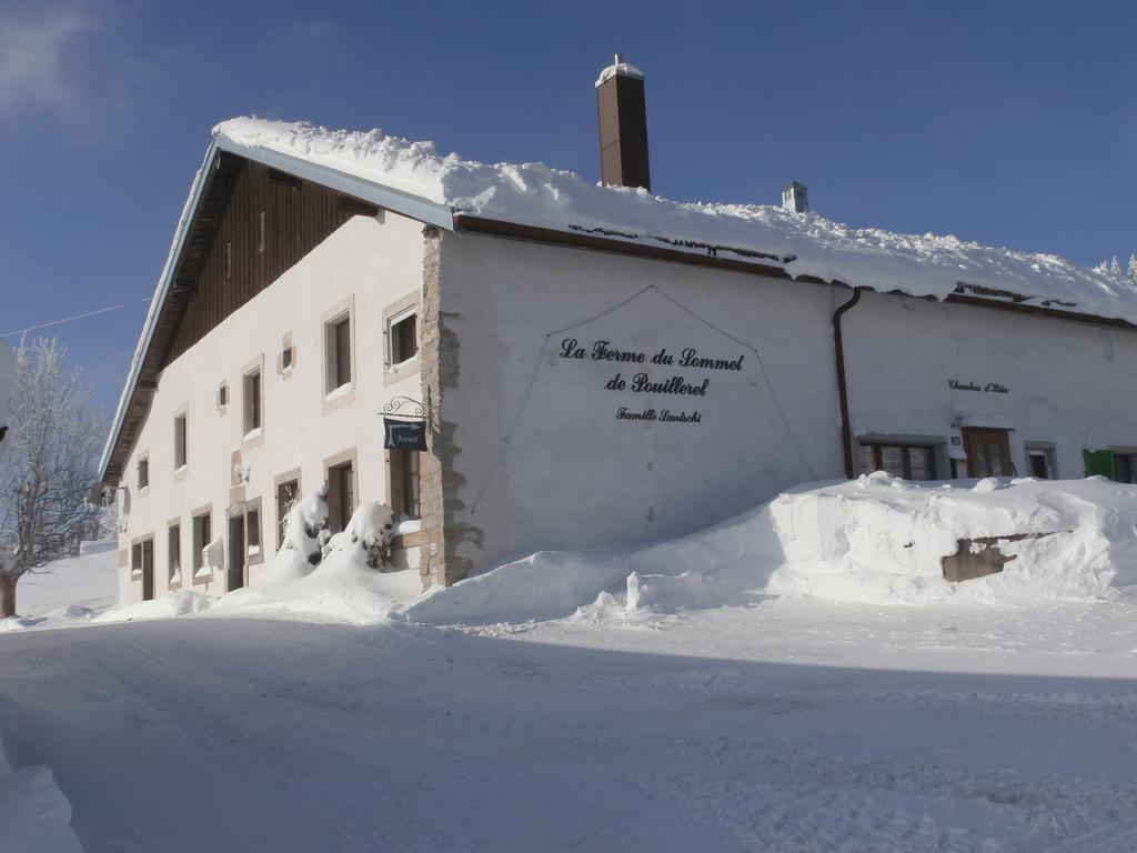 B&B La Ferme De Pouillerel La Chaux De Fonds Eksteriør bilde